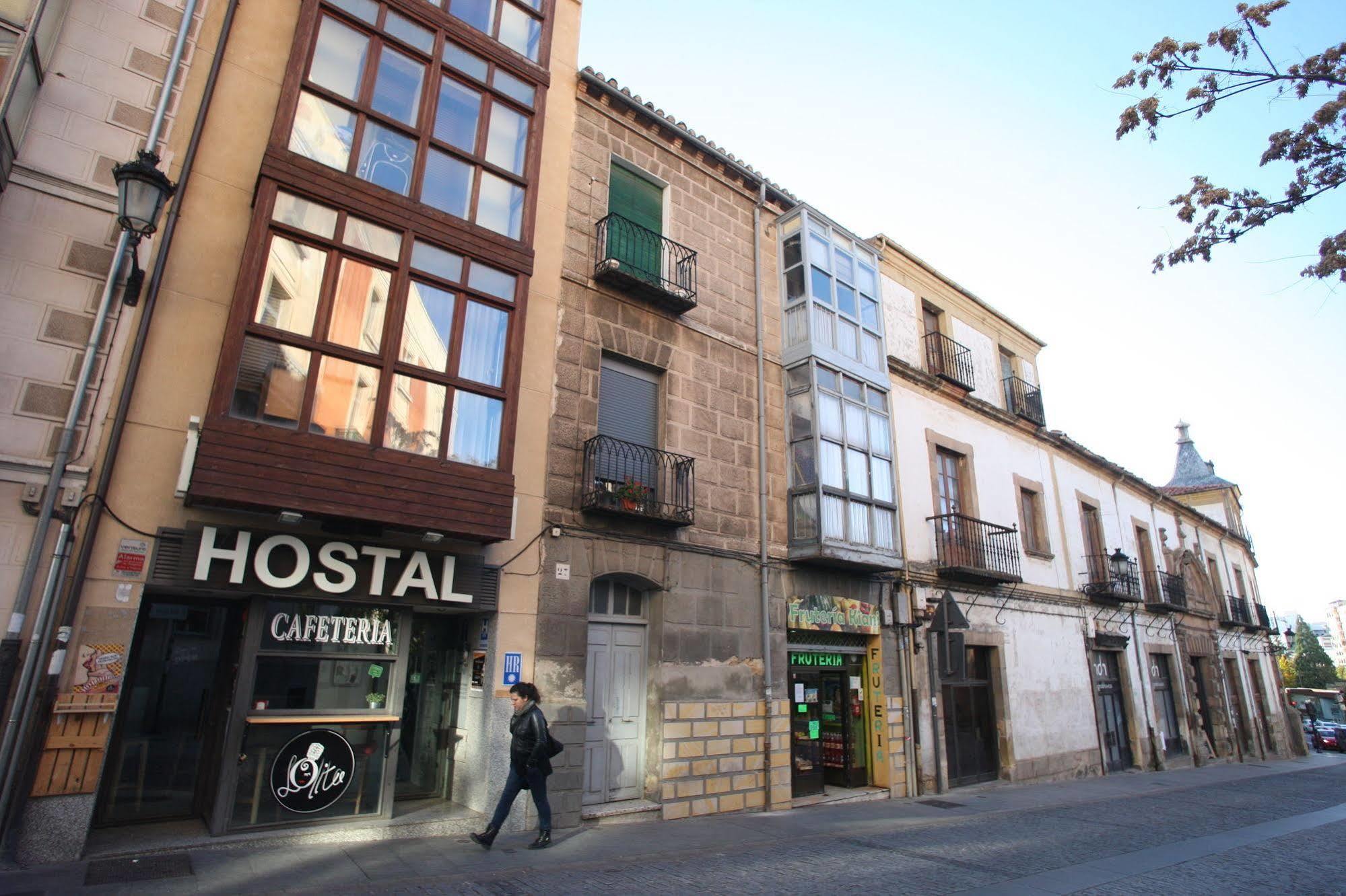 Hostal Caballeros Soria Exterior foto